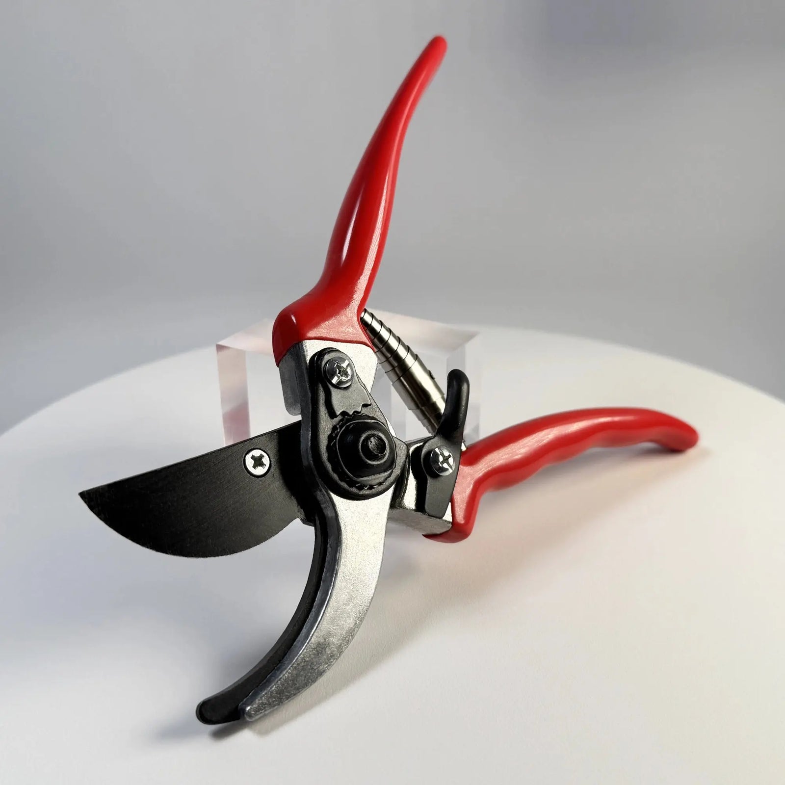 Profi Bypass Gartenschere – Scharfe Stahlklingen & ergonomische Griffe für präzise Pflanzenschnitte Gebo Gefti